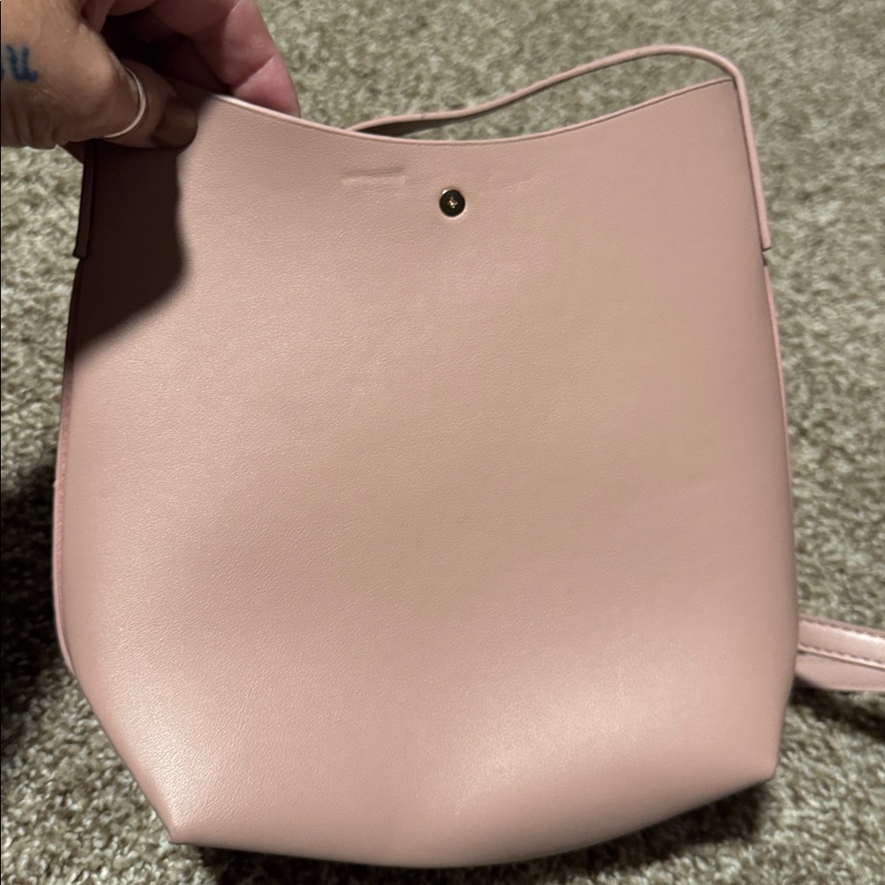 Samara Bags medium crossbody bag in peony pink vegan leather & vegan suede - EUC - Picture 7 of 13